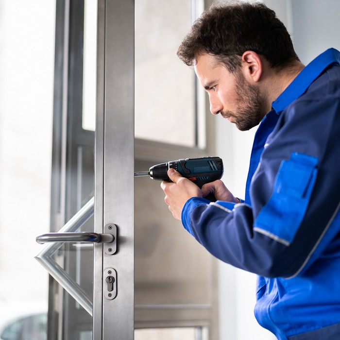 Emergency Locksmith Service in Del Ray