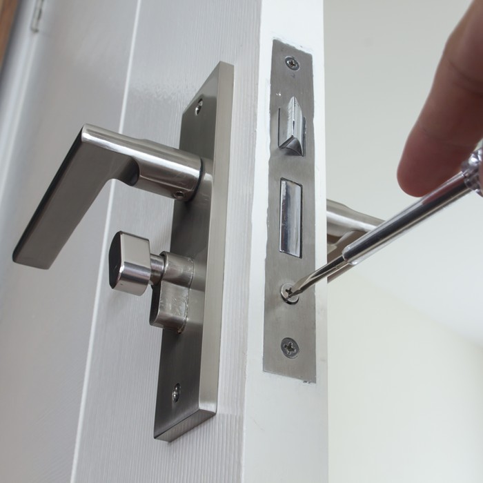 High-security lock setup for corporate buildin